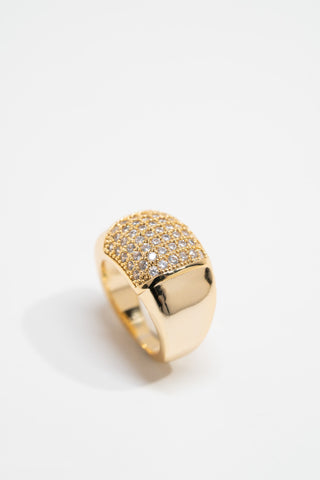 Gold Model Stone Ring