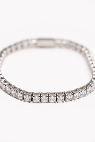 Not Rotating Man Bracelet