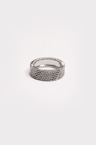 Vanclove Ring