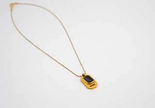 Gold Pearl Necklace
